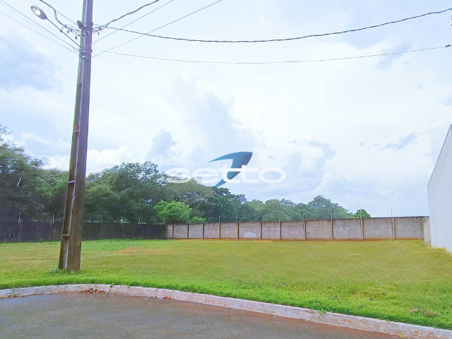 Terreno 599 m² em Condomínio fechado-Foz